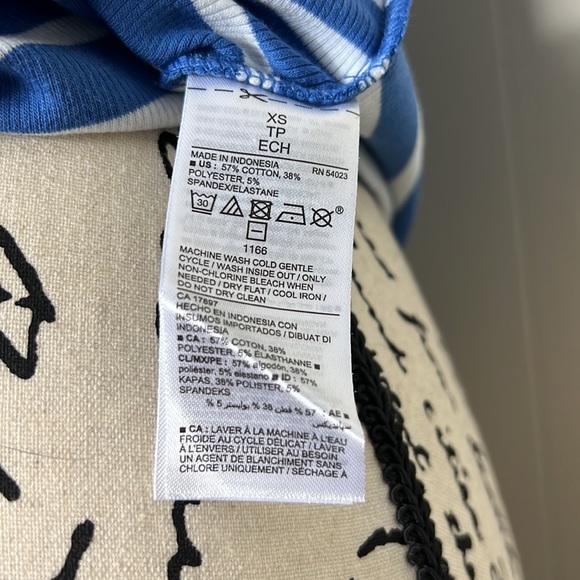 Old Navy Striped Tie-Sleeve Tee - Picture 6 of 6